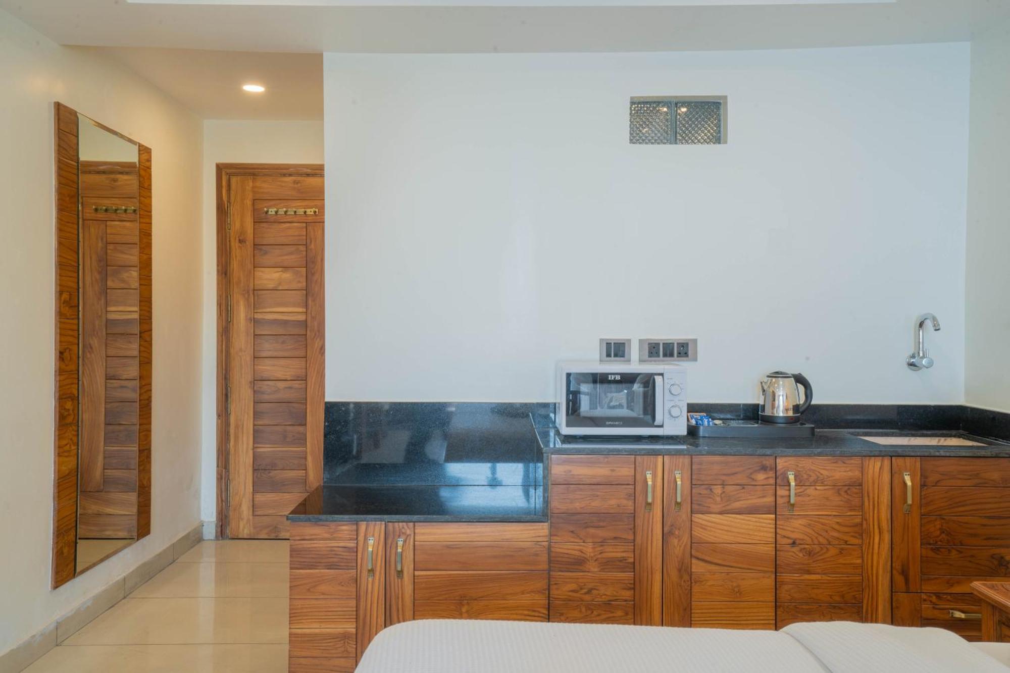 Perfectstayz Mokshada Suites Mussoorie Exterior foto