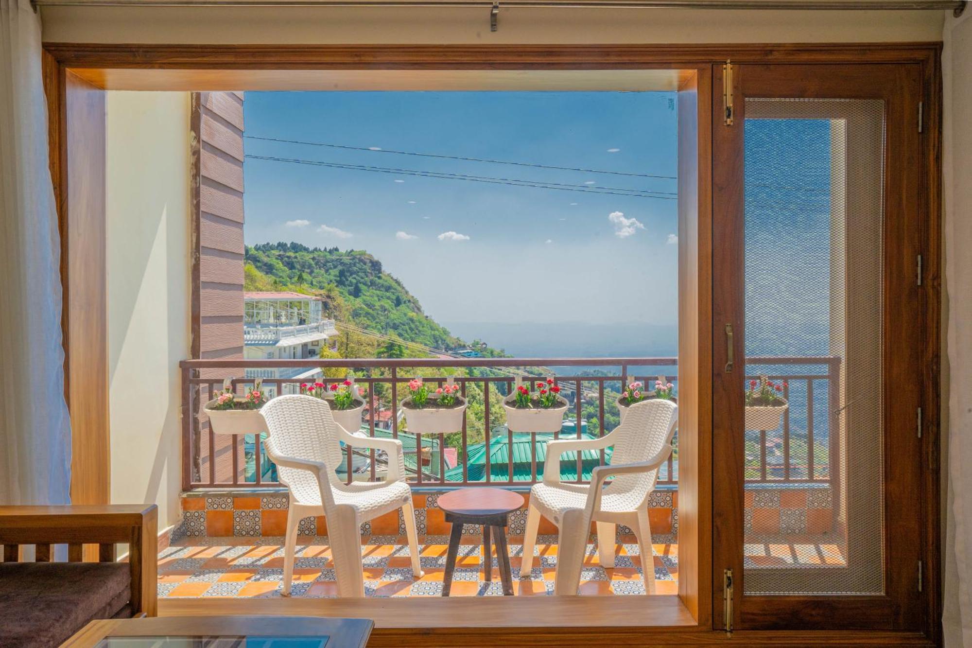 Perfectstayz Mokshada Suites Mussoorie Exterior foto